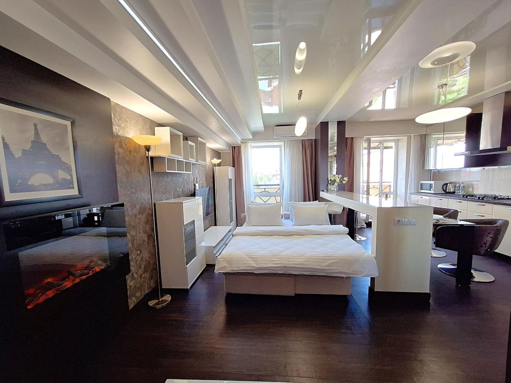 Найбільше Ліжко У Полтаві Мережа Alex Apartments Цілодобово Безконтактне Заселення Poltava Exterior foto