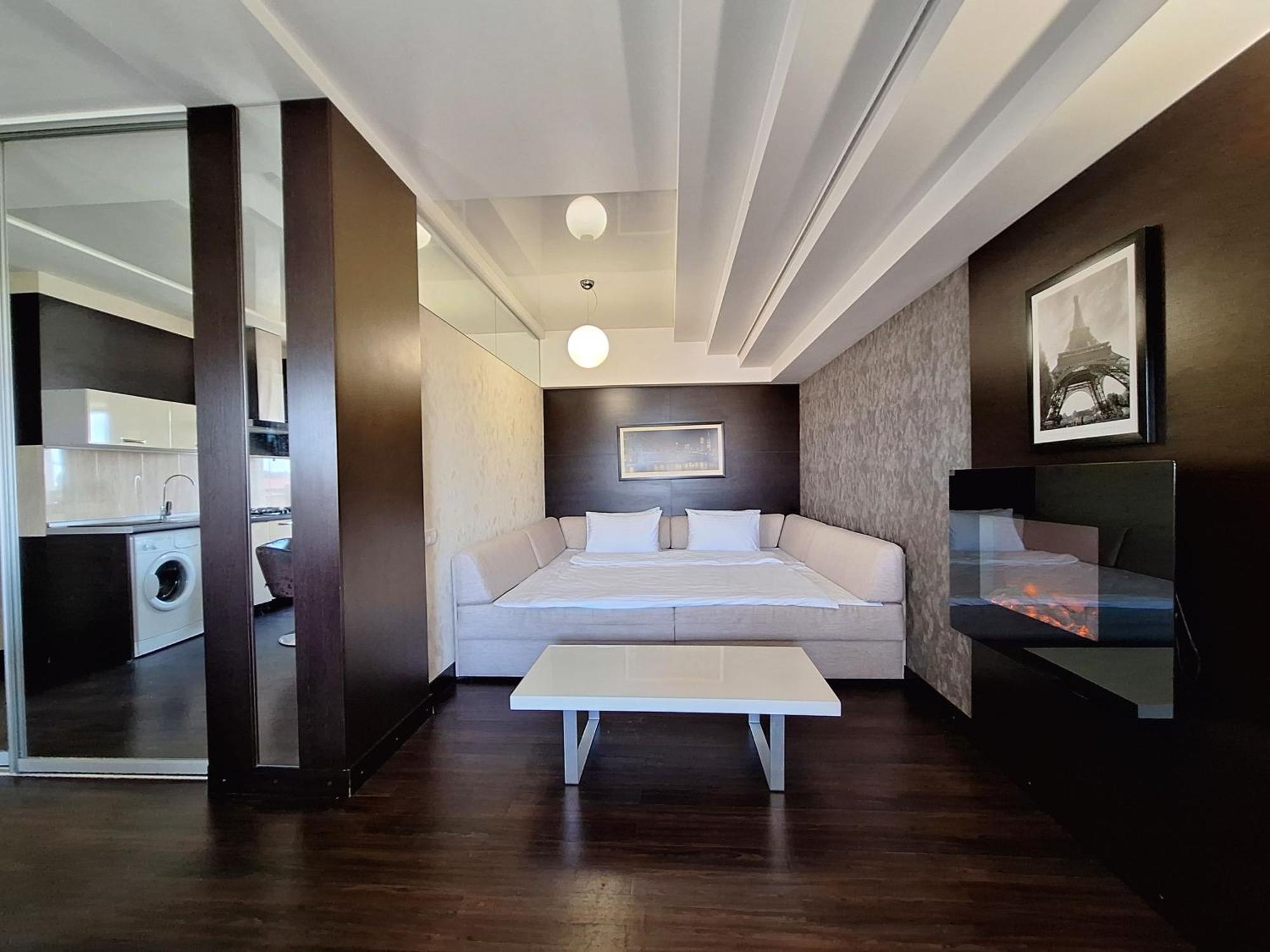 Найбільше Ліжко У Полтаві Мережа Alex Apartments Цілодобово Безконтактне Заселення Poltava Exterior foto