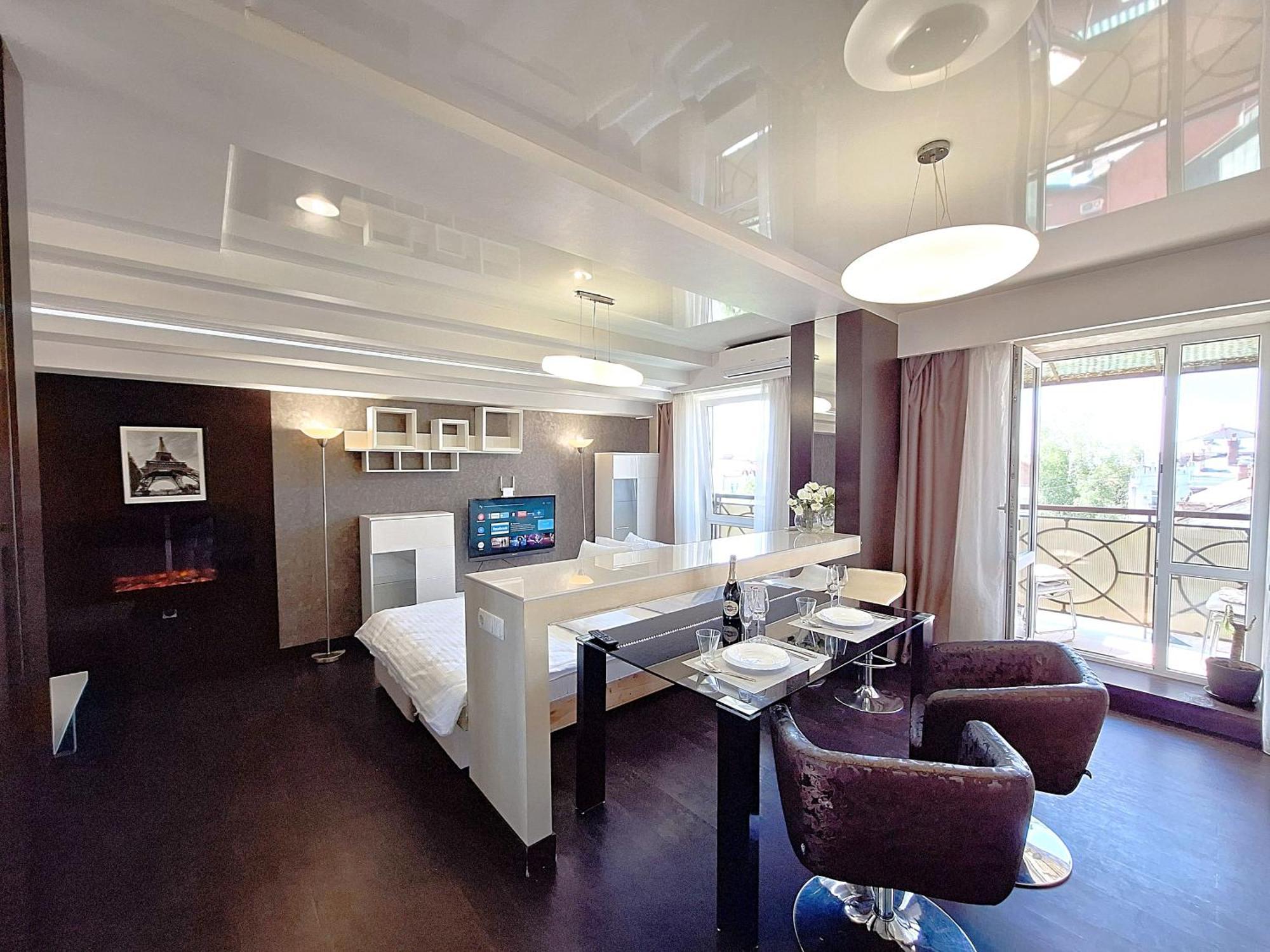 Найбільше Ліжко У Полтаві Мережа Alex Apartments Цілодобово Безконтактне Заселення Poltava Exterior foto