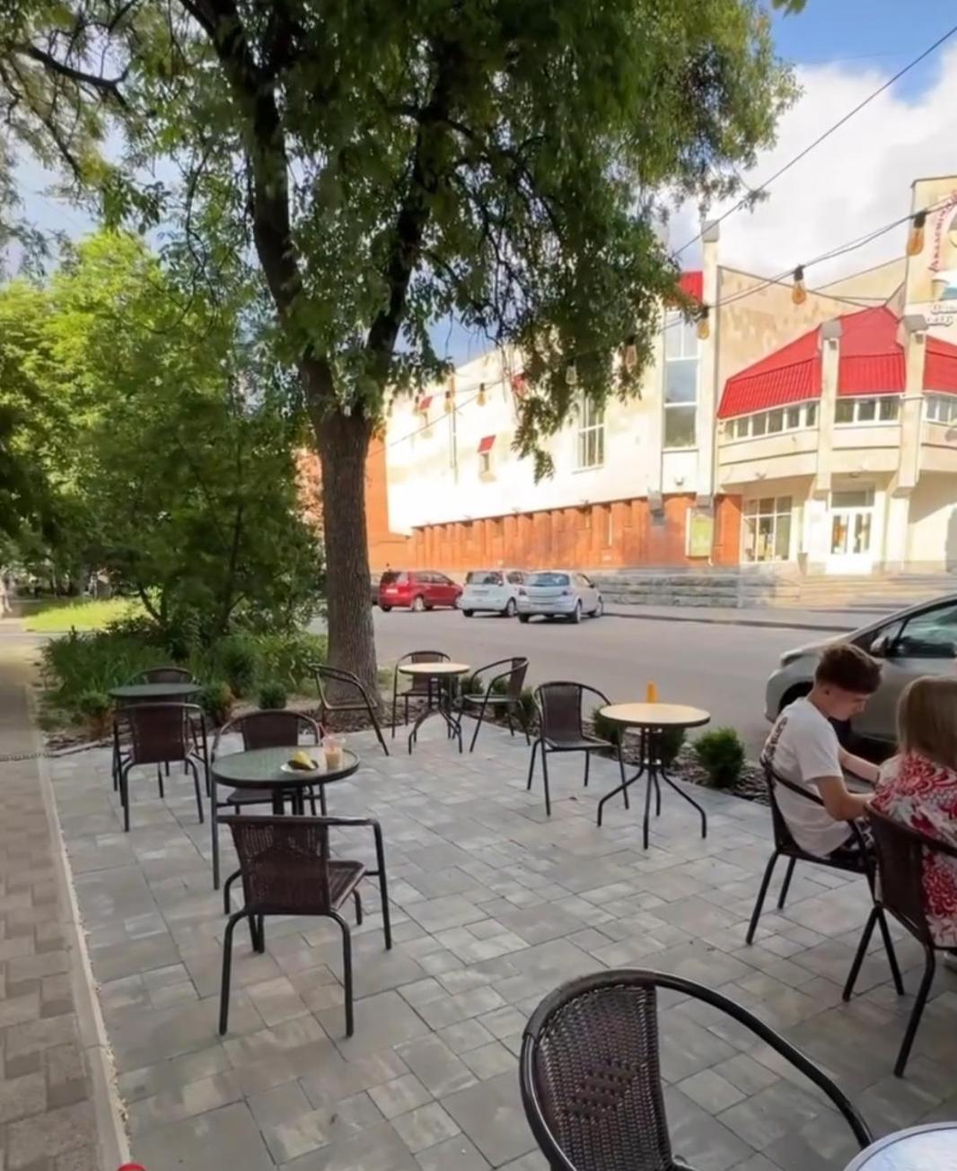 Найбільше Ліжко У Полтаві Мережа Alex Apartments Цілодобово Безконтактне Заселення Poltava Exterior foto